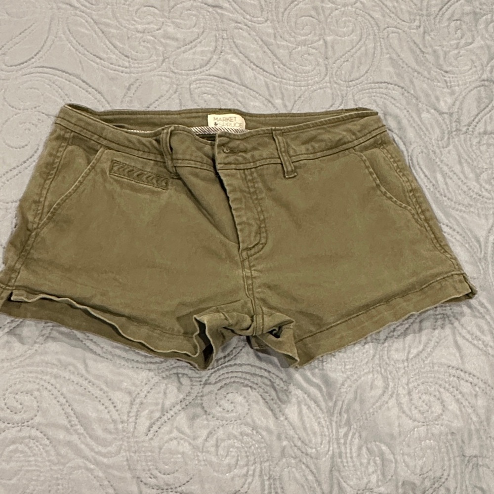 Market & Spruce Madison Mid Rise Chino Shorts